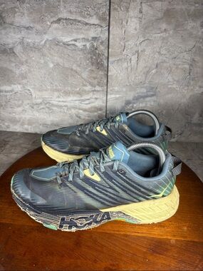 Hoka One One SpeedGoat 4 Women’s Size 8.5 Athletic Shoes
